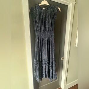 Elegant Blue Sleeveless Dress